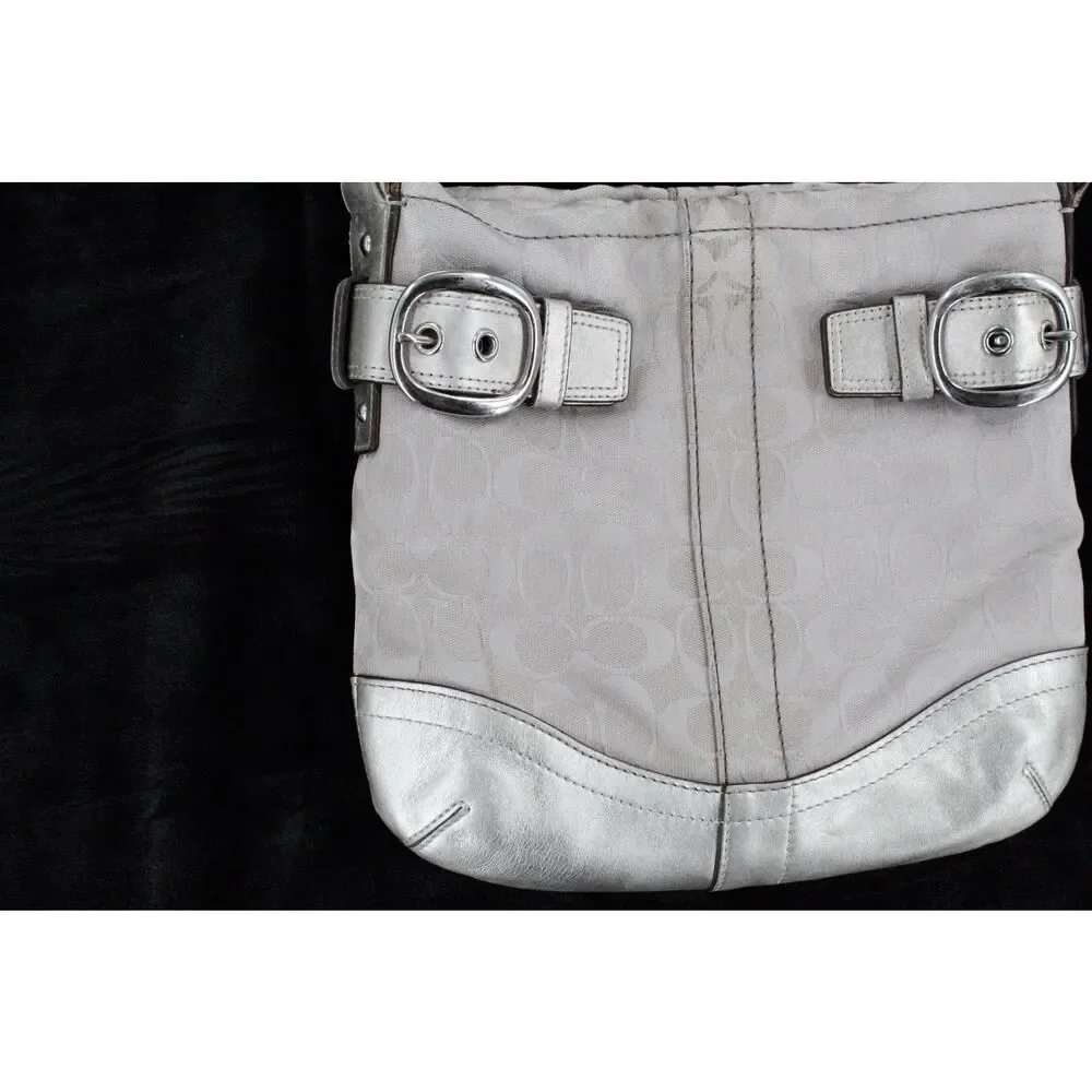 Coach classic timeless